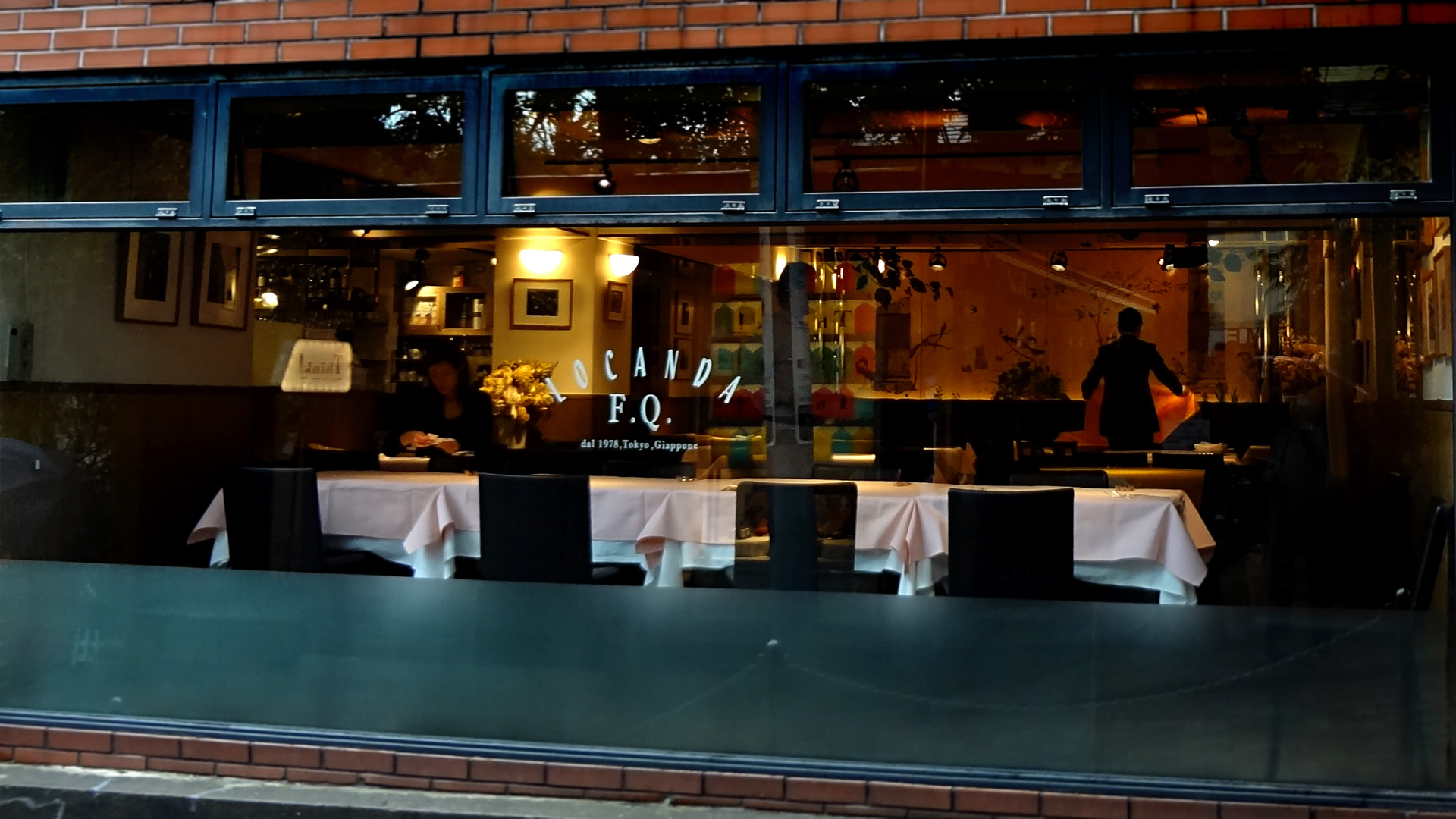 restaurant